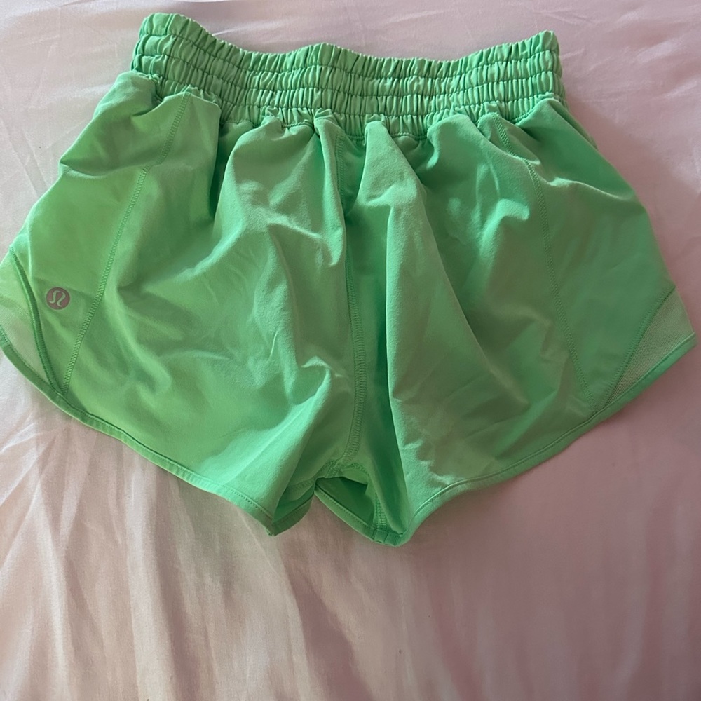 Lululemon hotty hot high rise shorts